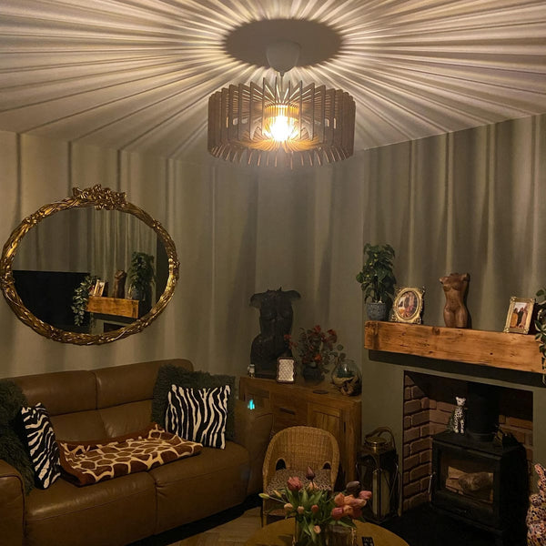 Customer photo of a Mastercraft Shop wooden pendant light
