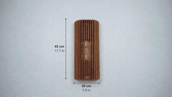 Ribbed wooden wall light – modern design – photo 3
