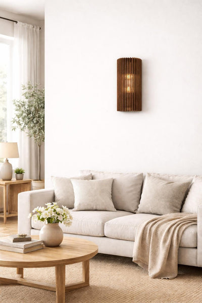 Ribbed wooden wall light – modern design – photo 2